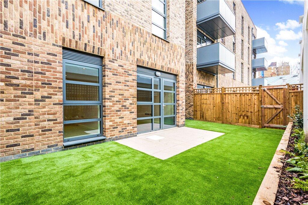 1 bed 1st Floor Flat for rent in London. From Anderson Rose - Tower Bridge