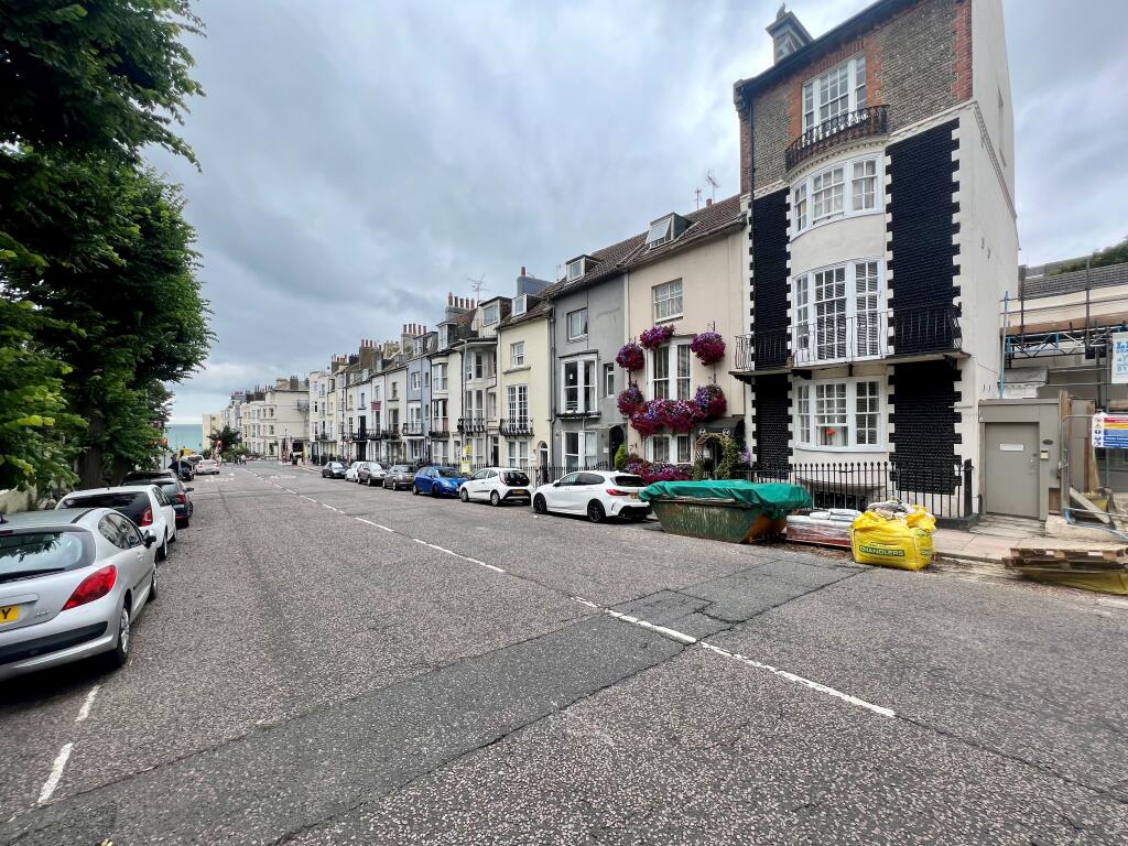 4 bed House Share for rent in Ovingdean. From King & Chasemore Lettings - Brighton 4 bed House Share for rent in Ovingdean. From King & Chasemore Lettings - Brighton