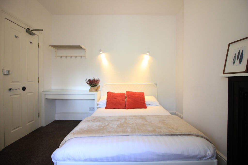 4 bed House Share for rent in Brighton and Hove. From King & Chasemore Lettings - Brighton 4 bed House Share for rent in Brighton and Hove. From King & Chasemore Lettings - Brighton