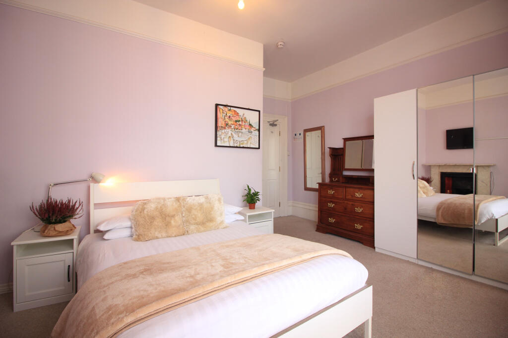 4 bed House Share for rent in Brighton and Hove. From King & Chasemore Lettings - Brighton
