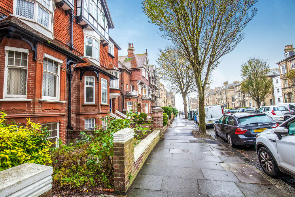1 bed Apartment for rent in Brighton and Hove. From King & Chasemore Lettings - Hove