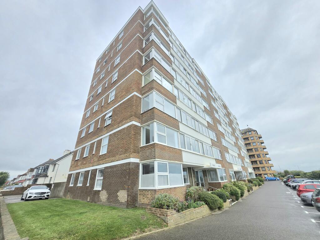 2 bed 1st Floor Flat for rent in Portslade-by-Sea. From King & Chasemore Lettings - Hove
