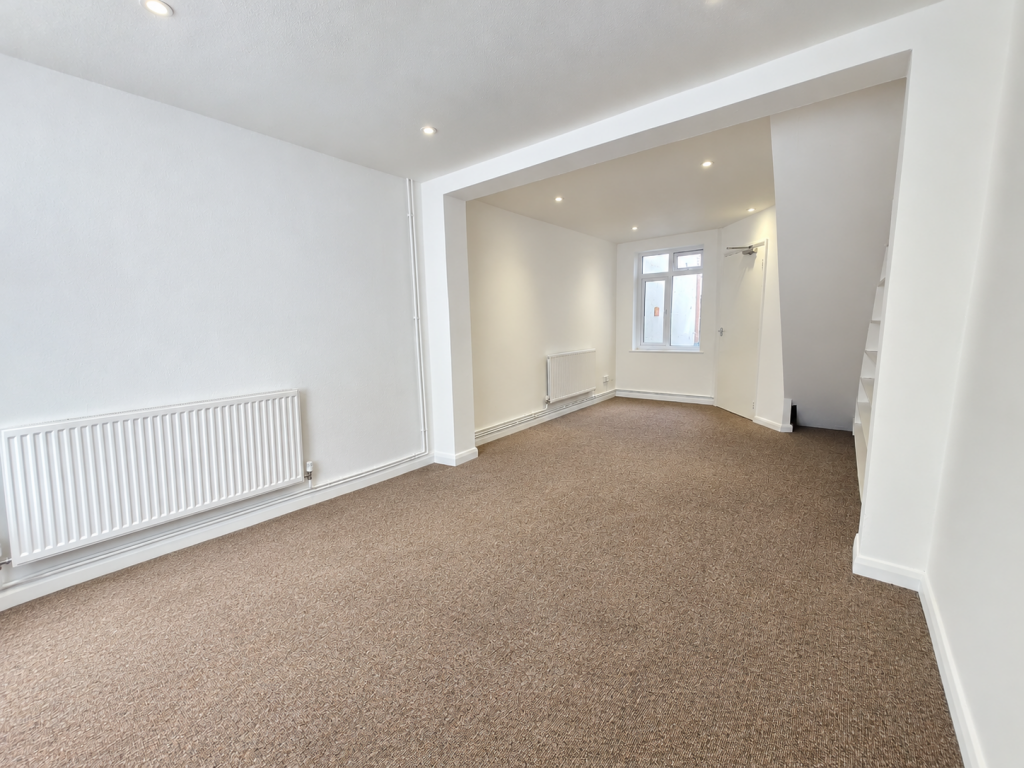 3 bed Detached for rent in Brighton and Hove. From King & Chasemore Lettings - Hove
