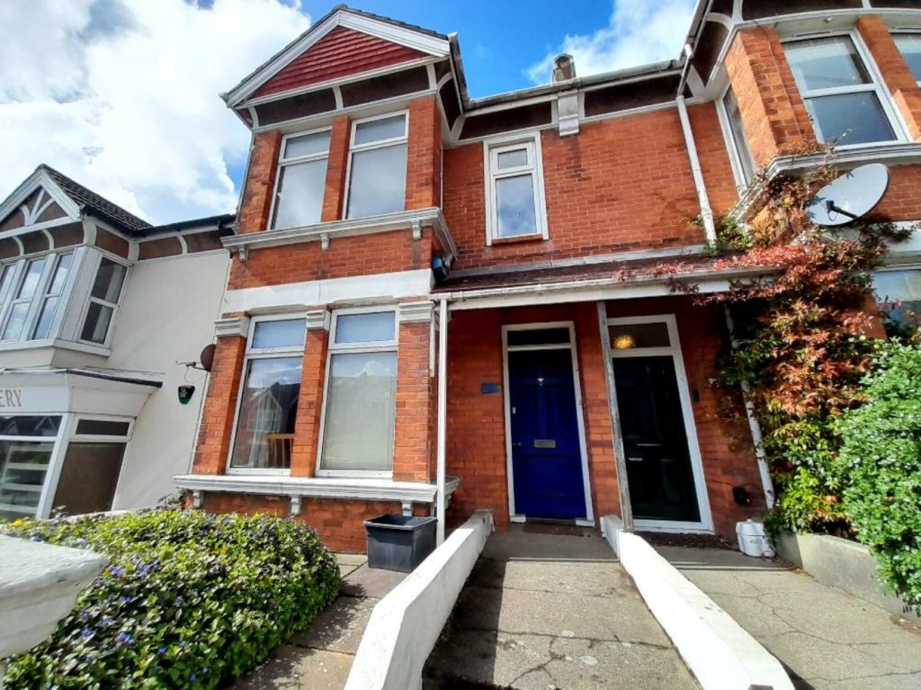 5 bed Detached for rent in Brighton and Hove. From King & Chasemore Lettings - Lewes Road - Brighton