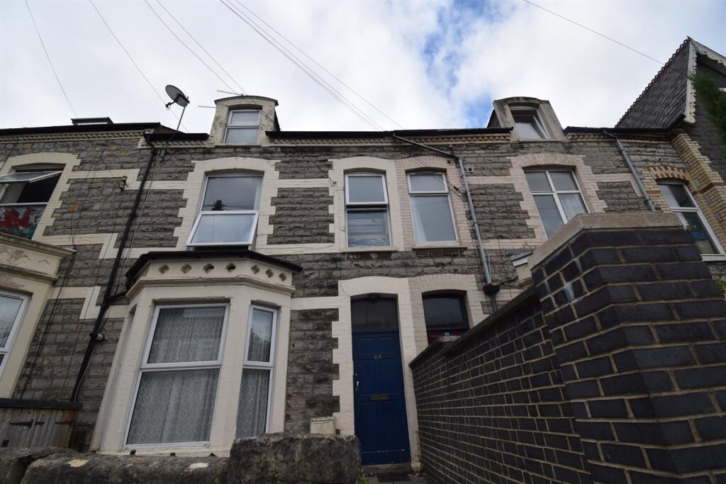 0 bed Studio for rent in Penarth. From FlatHomes Property Services - Cardiff