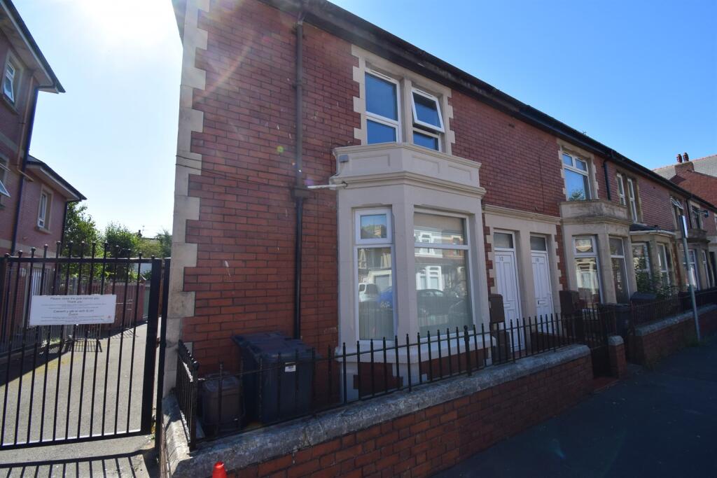 1 bed House (unspecified) for rent in Cardiff. From FlatHomes Property Services - Cardiff