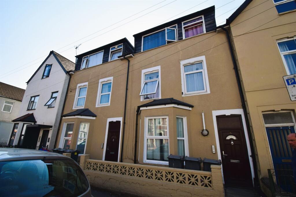 2 bed House (unspecified) for rent in Cardiff. From FlatHomes Property Services - Cardiff