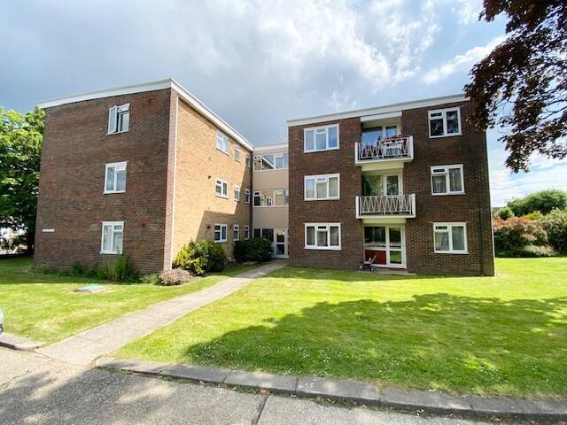 2 bed House (unspecified) for rent in Ferring. From King & Chasemore Lettings - Worthing