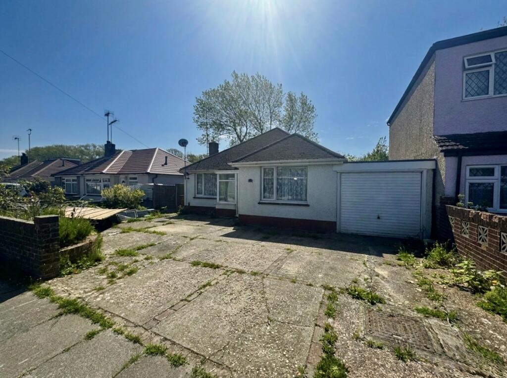 3 bed Bungalow for rent in Sompting. From King & Chasemore Lettings - Worthing
