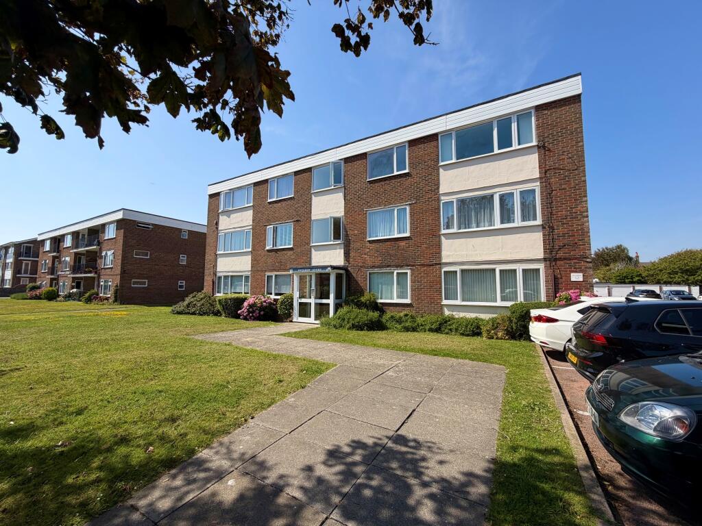 2 bed 1st Floor Flat for rent in Worthing. From King & Chasemore Lettings - Worthing