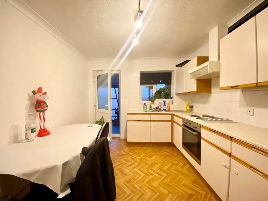1 bed 1st Floor Flat for rent in Ferring. From King & Chasemore Lettings - Worthing