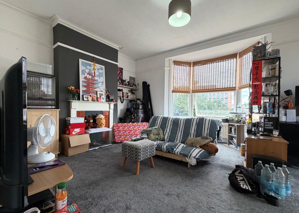 1 bed 1st Floor Flat for rent in Worthing. From King & Chasemore Lettings - Worthing 1 bed 1st Floor Flat for rent in Worthing. From King & Chasemore Lettings - Worthing
