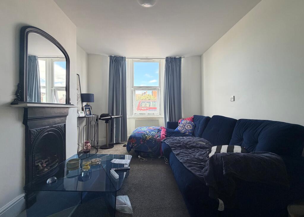 1 bed House (unspecified) for rent in Worthing. From King & Chasemore Lettings - Worthing