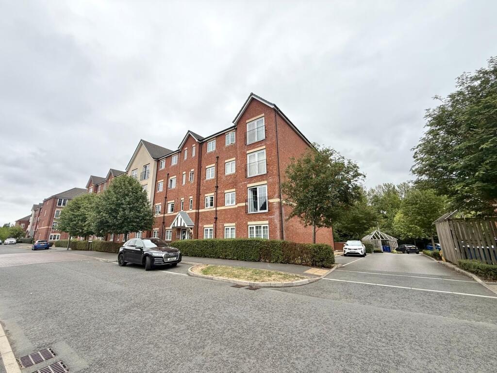 2 bed 1st Floor Flat for rent in Ellesmere Port. From Platinum Independent Estate Agents - Little Sutton