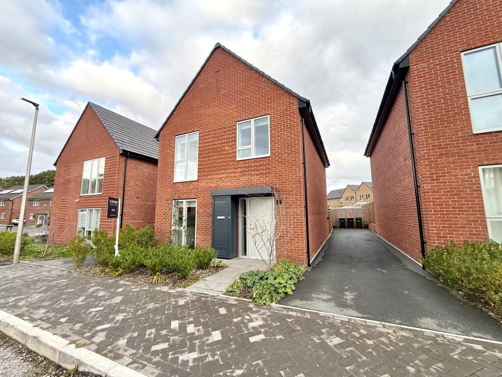 4 bed Detached for rent in Ellesmere Port. From Platinum Independent Estate Agents - Little Sutton 4 bed Detached for rent in Ellesmere Port. From Platinum Independent Estate Agents - Little Sutton