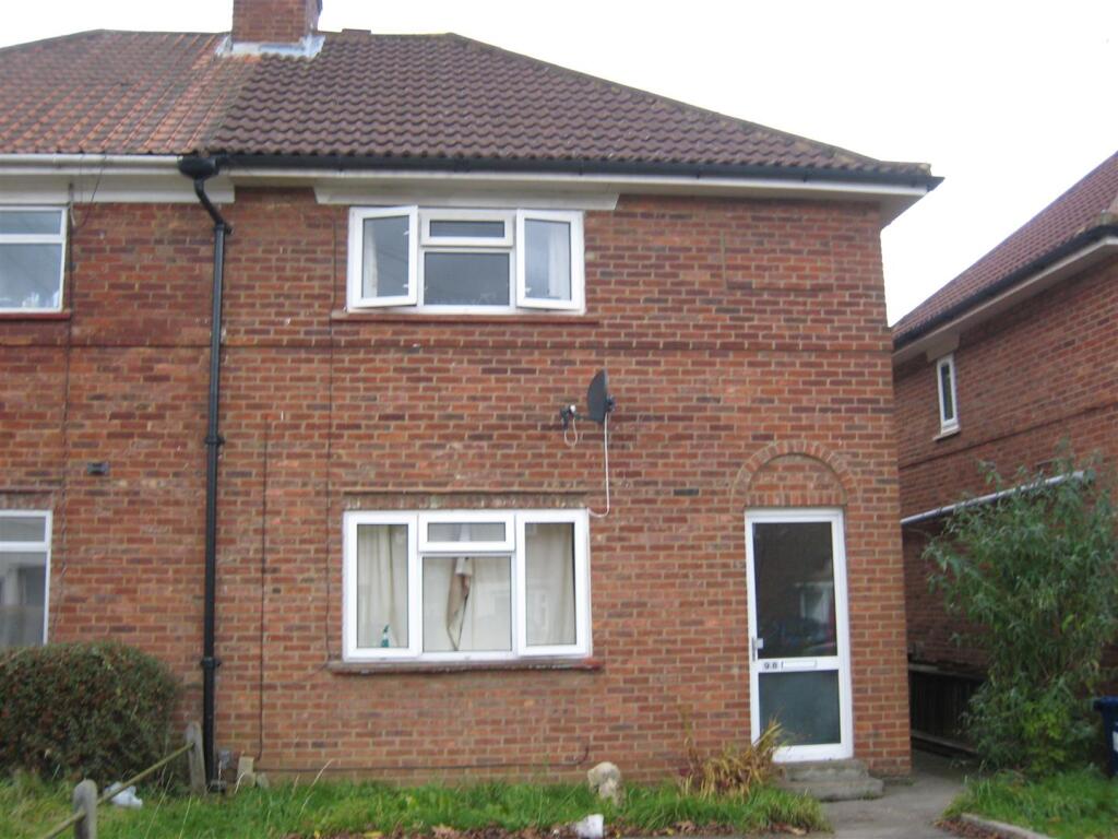 4 bed Detached for rent in Elsfield. From North Oxford Property Service - Oxford