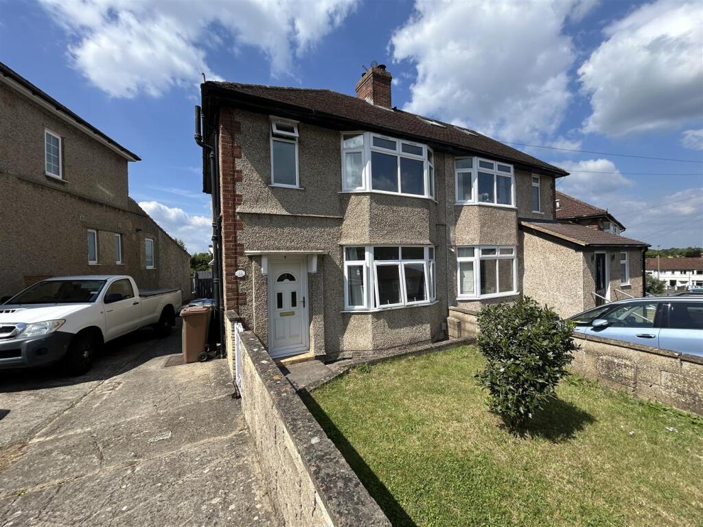 3 bed Detached for rent in Elsfield. From North Oxford Property Service - Oxford 3 bed Detached for rent in Elsfield. From North Oxford Property Service - Oxford