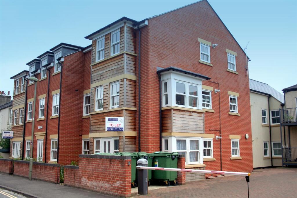 1 bed 1st Floor Flat for rent in Oxford. From North Oxford Property Service - Oxford 1 bed 1st Floor Flat for rent in Oxford. From North Oxford Property Service - Oxford