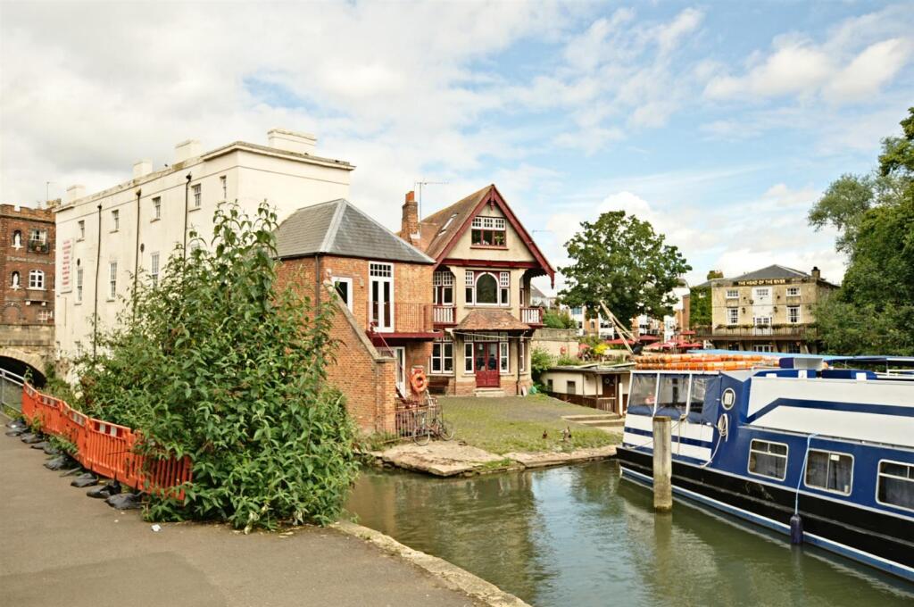2 bed 1st Floor Flat for rent in Oxford. From North Oxford Property Service - Oxford