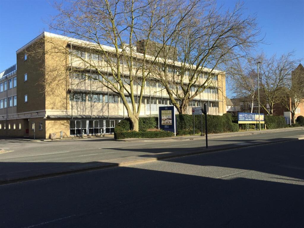 1 bed 1st Floor Flat for rent in Sandford-on-Thames. From North Oxford Property Service - Oxford 1 bed 1st Floor Flat for rent in Sandford-on-Thames. From North Oxford Property Service - Oxford