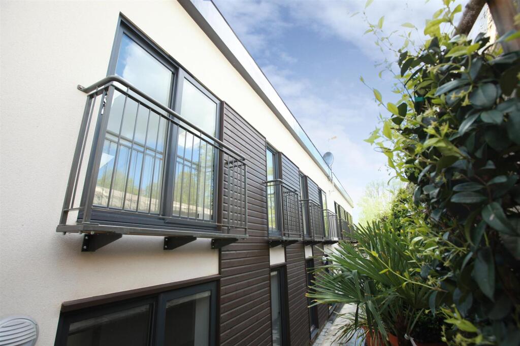 1 bed Apartment for rent in Sandford-on-Thames. From North Oxford Property Service - Oxford 1 bed Apartment for rent in Sandford-on-Thames. From North Oxford Property Service - Oxford