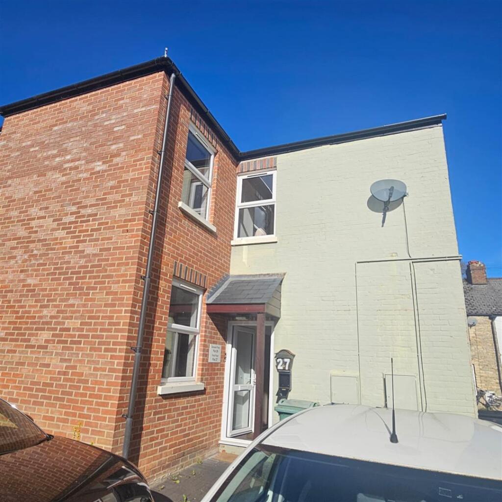 2 bed Apartment for rent in Oxford. From North Oxford Property Service - Oxford
