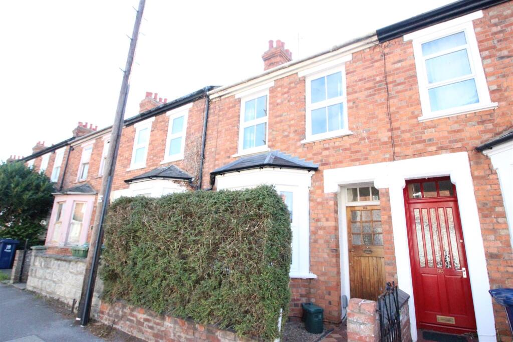 4 bed Detached for rent in Sandford-on-Thames. From North Oxford Property Service - Oxford 4 bed Detached for rent in Sandford-on-Thames. From North Oxford Property Service - Oxford
