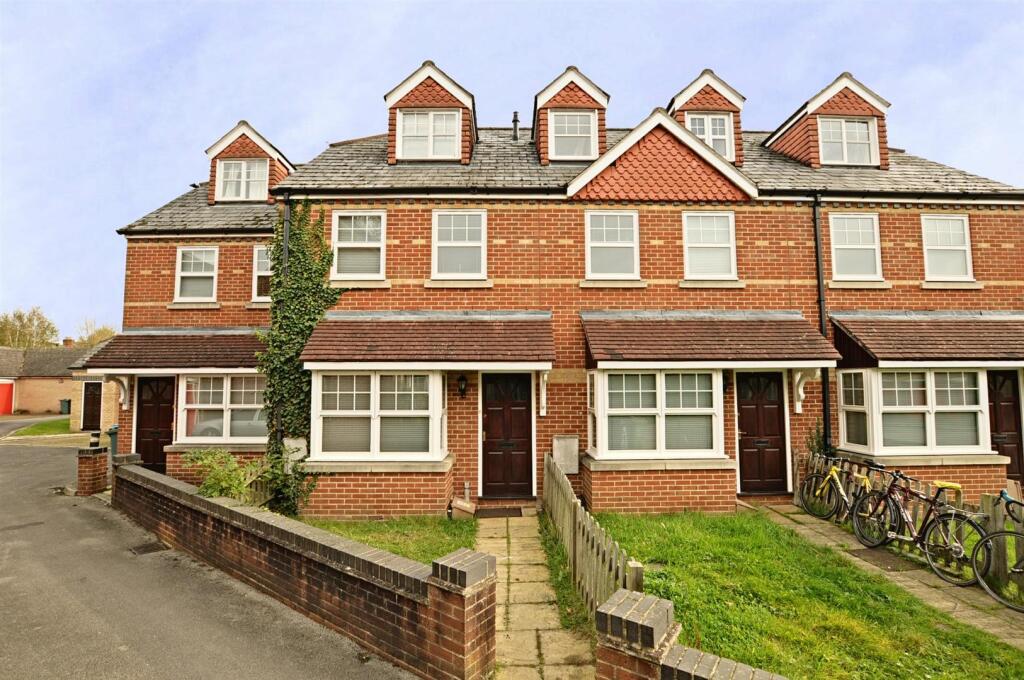 4 bed Detached for rent in Oxford. From North Oxford Property Service - Oxford 4 bed Detached for rent in Oxford. From North Oxford Property Service - Oxford