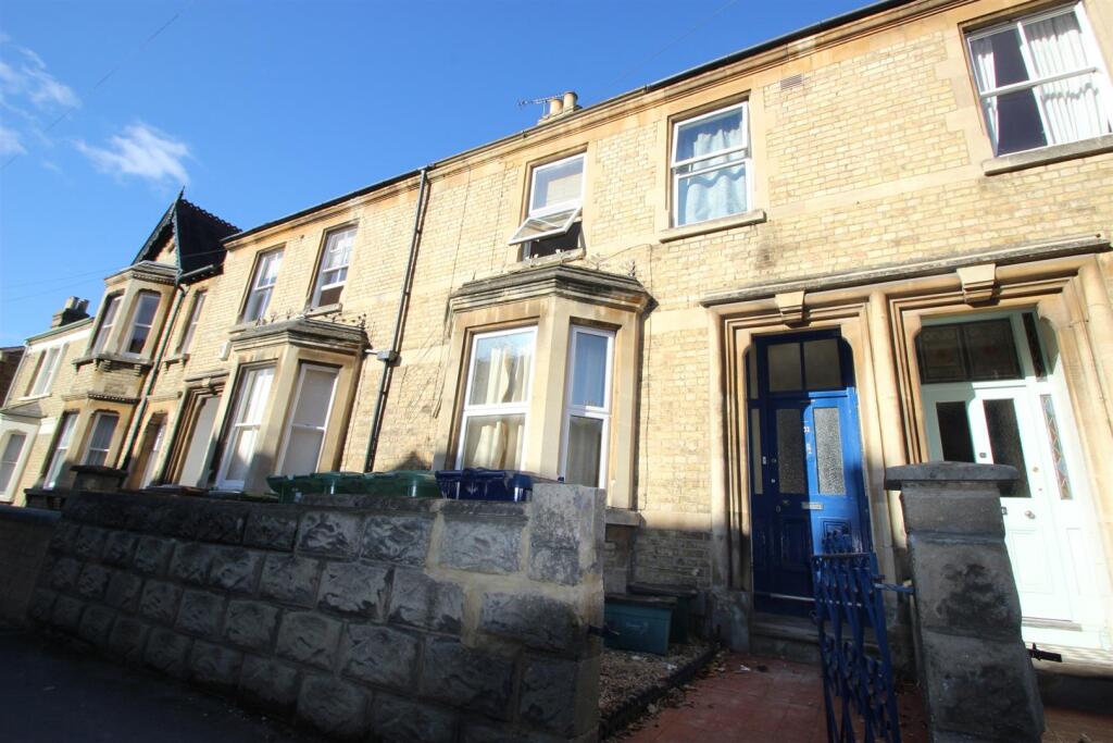 6 bed Detached for rent in Sandford-on-Thames. From North Oxford Property Service - Oxford