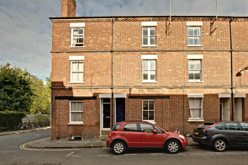 6 bed Detached for rent in Wolvercote. From North Oxford Property Service - Oxford 6 bed Detached for rent in Wolvercote. From North Oxford Property Service - Oxford