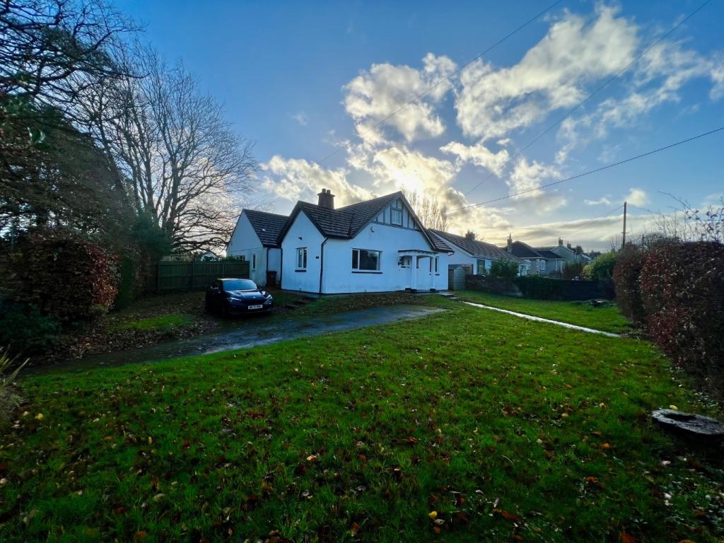 4 bed Semi-detached bungalow for rent in Radstock. From Allen Residential