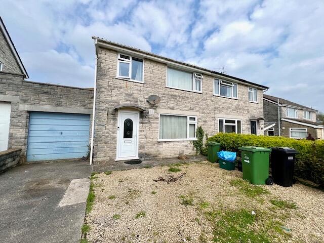 3 bed Semi-Detached House for rent in Radstock. From Allen Residential