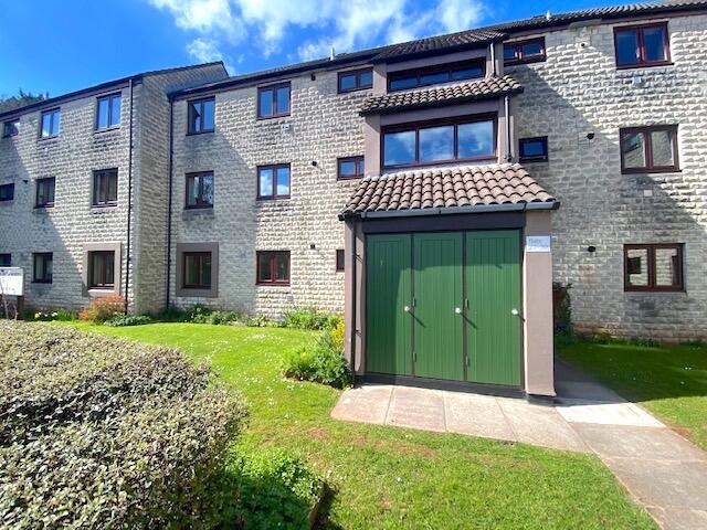 2 bed House (unspecified) for rent in Midsomer Norton. From Allen Residential - Paulton 2 bed House (unspecified) for rent in Midsomer Norton. From Allen Residential - Paulton