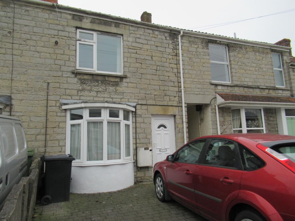 2 bed Mid Terraced House for rent in Street. From Allen Residential - Paulton