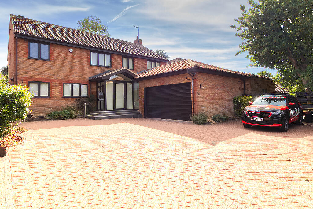 5 bed Detached for rent in Milton Keynes. From Prestige Estates - Milton Keynes 5 bed Detached for rent in Milton Keynes. From Prestige Estates - Milton Keynes