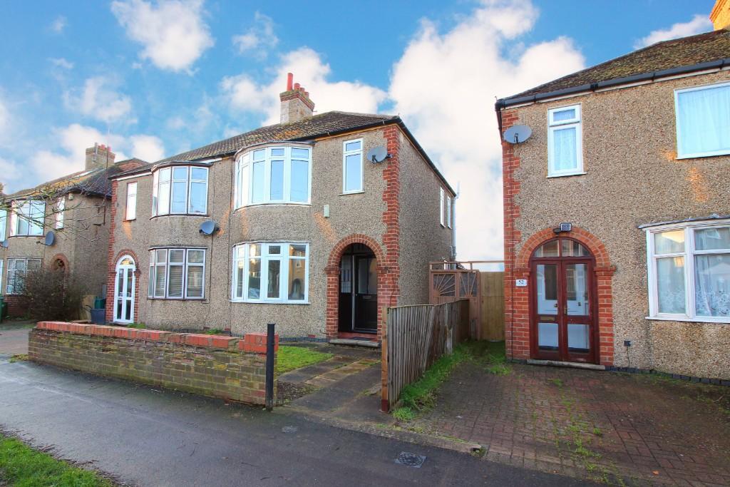3 bed Semi Detached for rent in Milton Keynes. From Prestige Estates - Milton Keynes