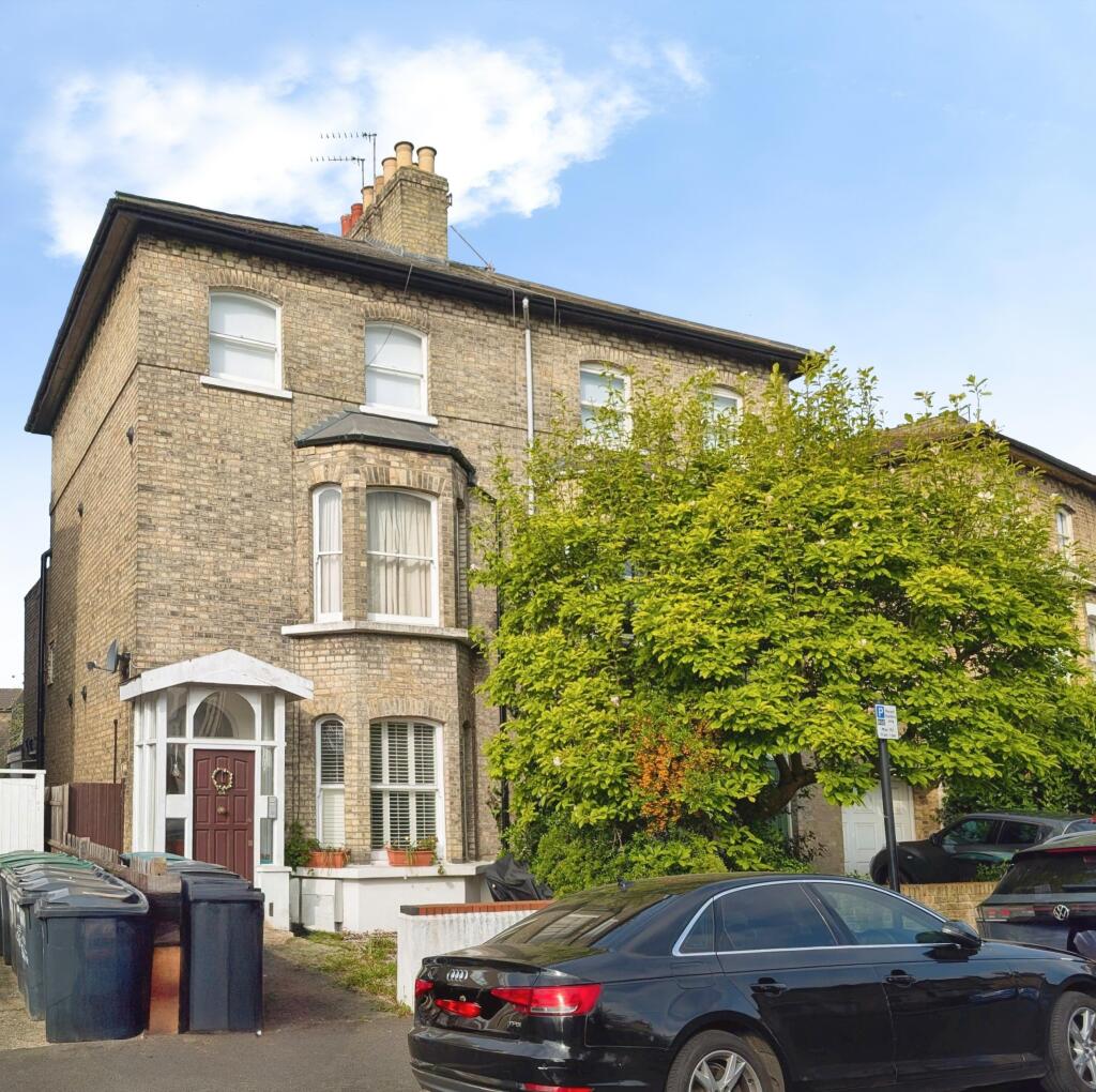 1 bed 1st Floor Flat for rent in Wood Green. From Belvoir - Enfield