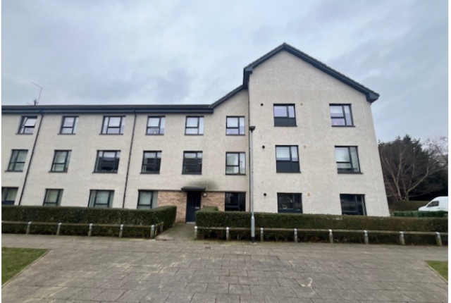 2 bed 1st Floor Flat for rent in Stepps. From Lowther Homes - Scotland