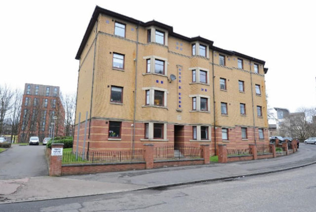 2 bed 1st Floor Flat for rent in Glasgow. From Lowther Homes - Scotland