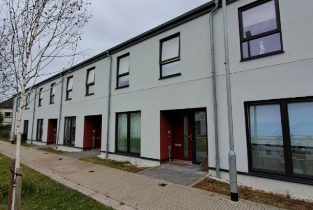 2 bed Mid Terraced House for rent in . From Lowther Homes - Scotland 2 bed Mid Terraced House for rent in . From Lowther Homes - Scotland