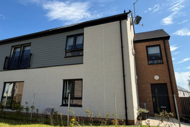 2 bed 1st Floor Flat for rent in Hermiston. From Lowther Homes - Scotland