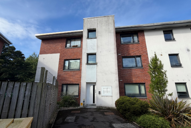 2 bed 1st Floor Flat for rent in Hermiston. From Lowther Homes - Scotland 2 bed 1st Floor Flat for rent in Hermiston. From Lowther Homes - Scotland