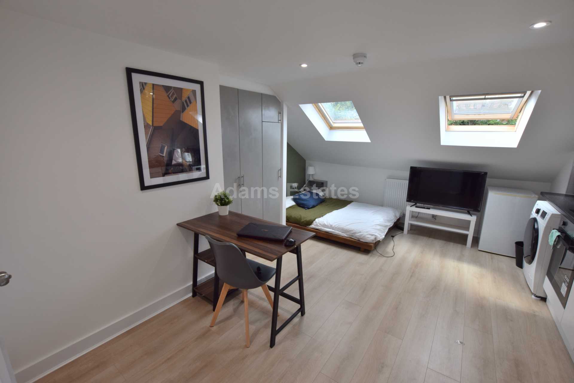 1 bed Studio for rent in Reading. From Student Holmes - University Office