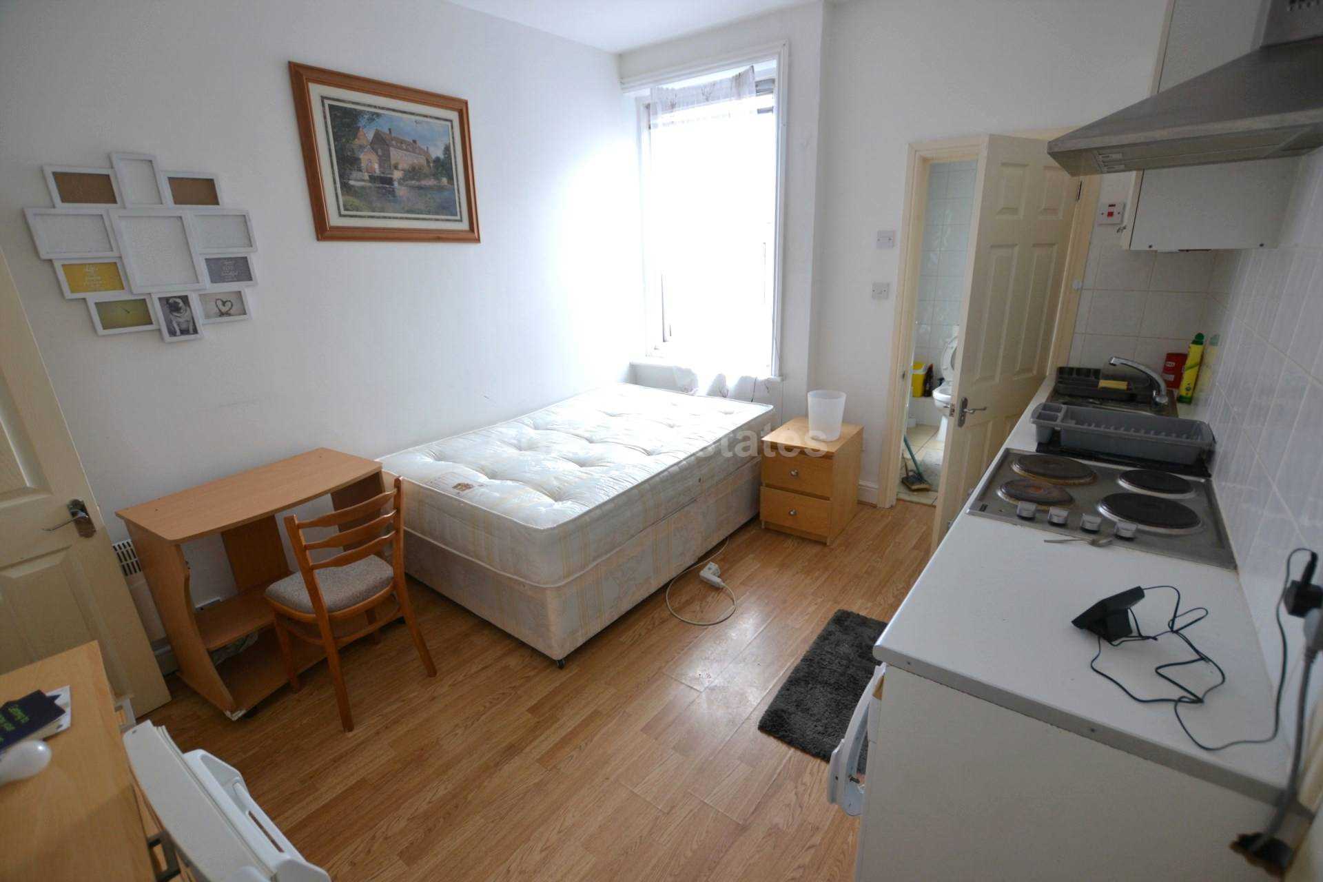 1 bed Studio for rent in Reading. From Student Holmes - University Office