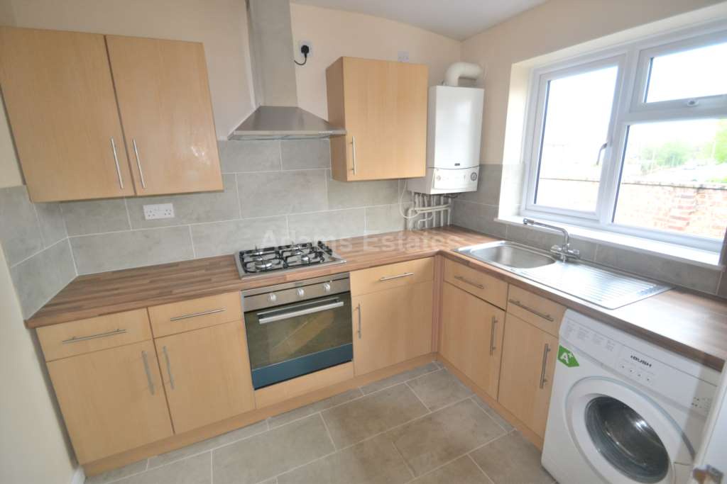 2 bed Flat for rent in Reading. From Student Holmes - University Office