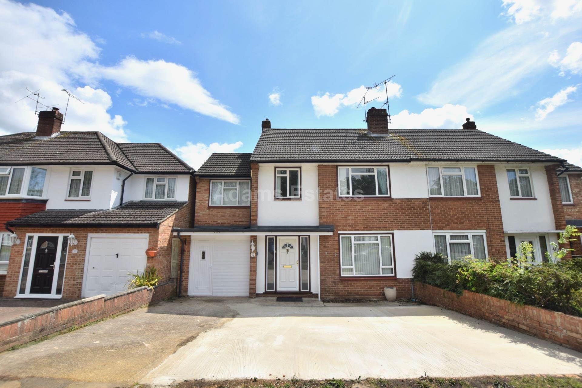 6 bed Semi Detached for rent in Reading. From Student Holmes - University Office