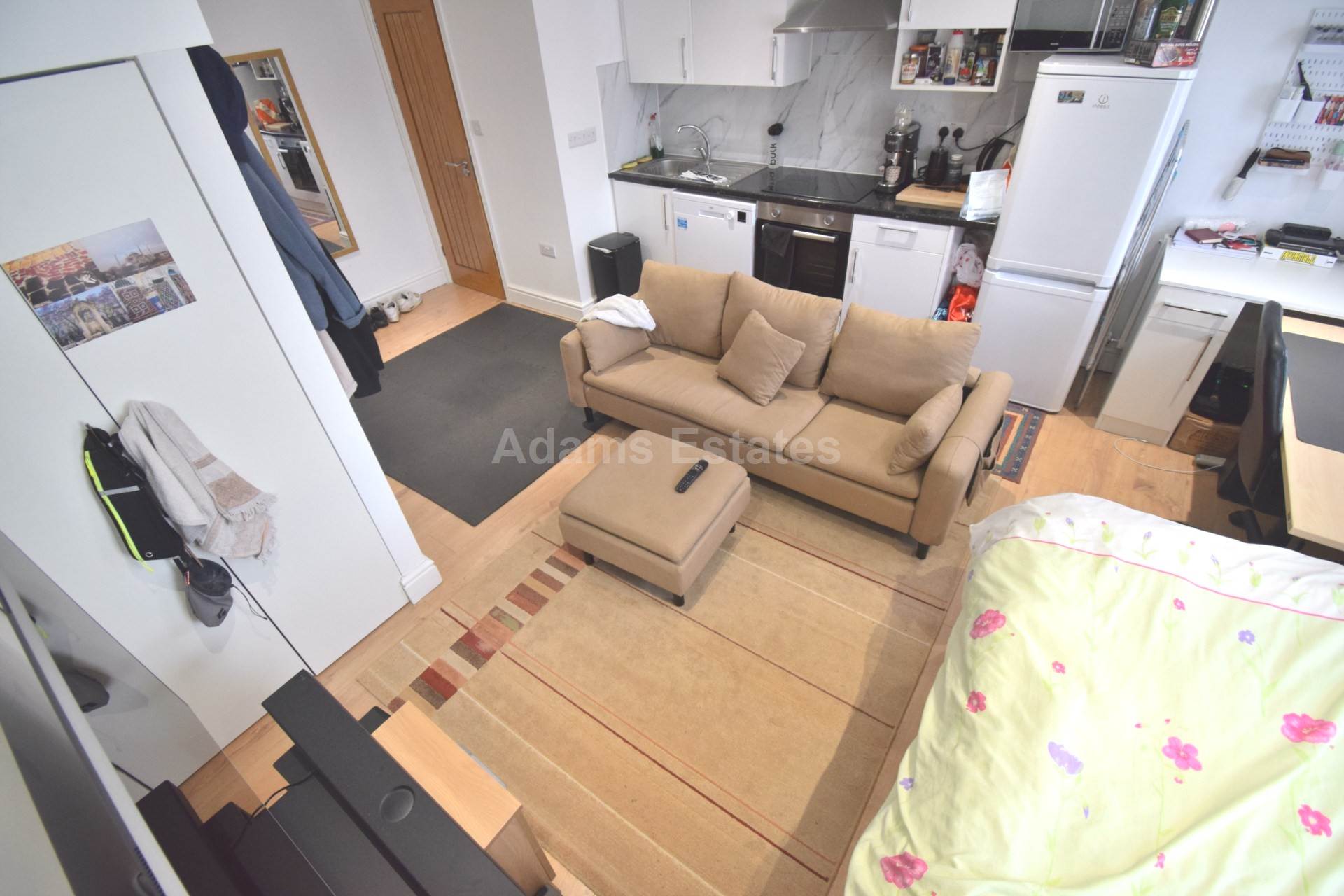 1 bed Studio for rent in Reading. From Student Holmes - University Office