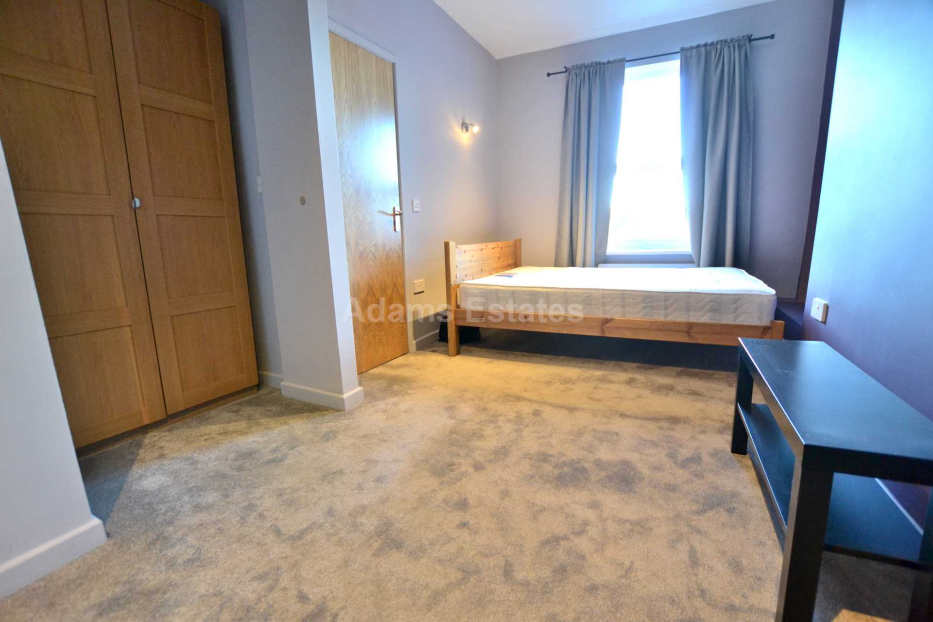 1 bed Studio for rent in Reading. From Student Holmes - University Office