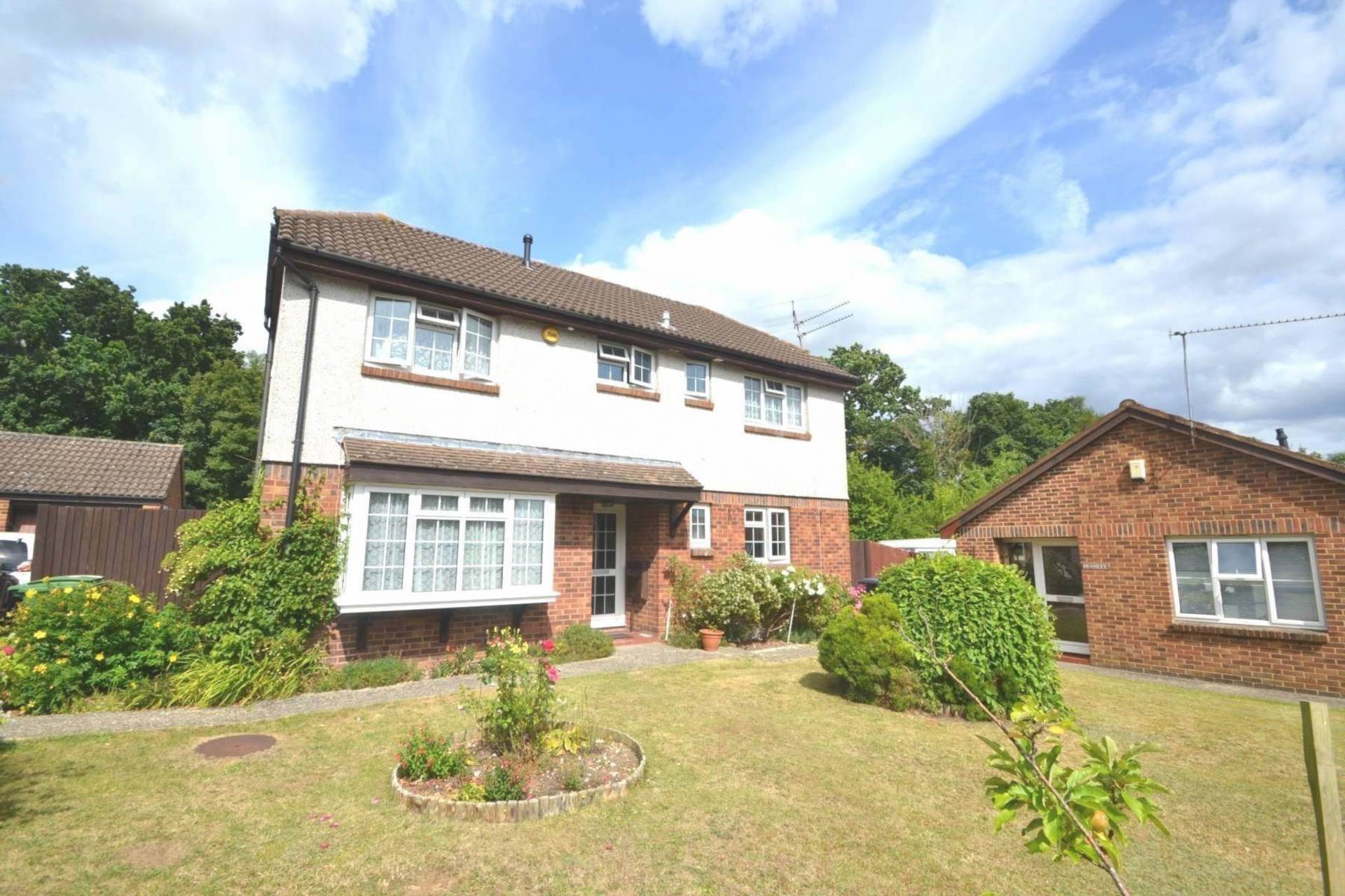 4 bed Detached for rent in Reading. From Student Holmes - University Office 4 bed Detached for rent in Reading. From Student Holmes - University Office