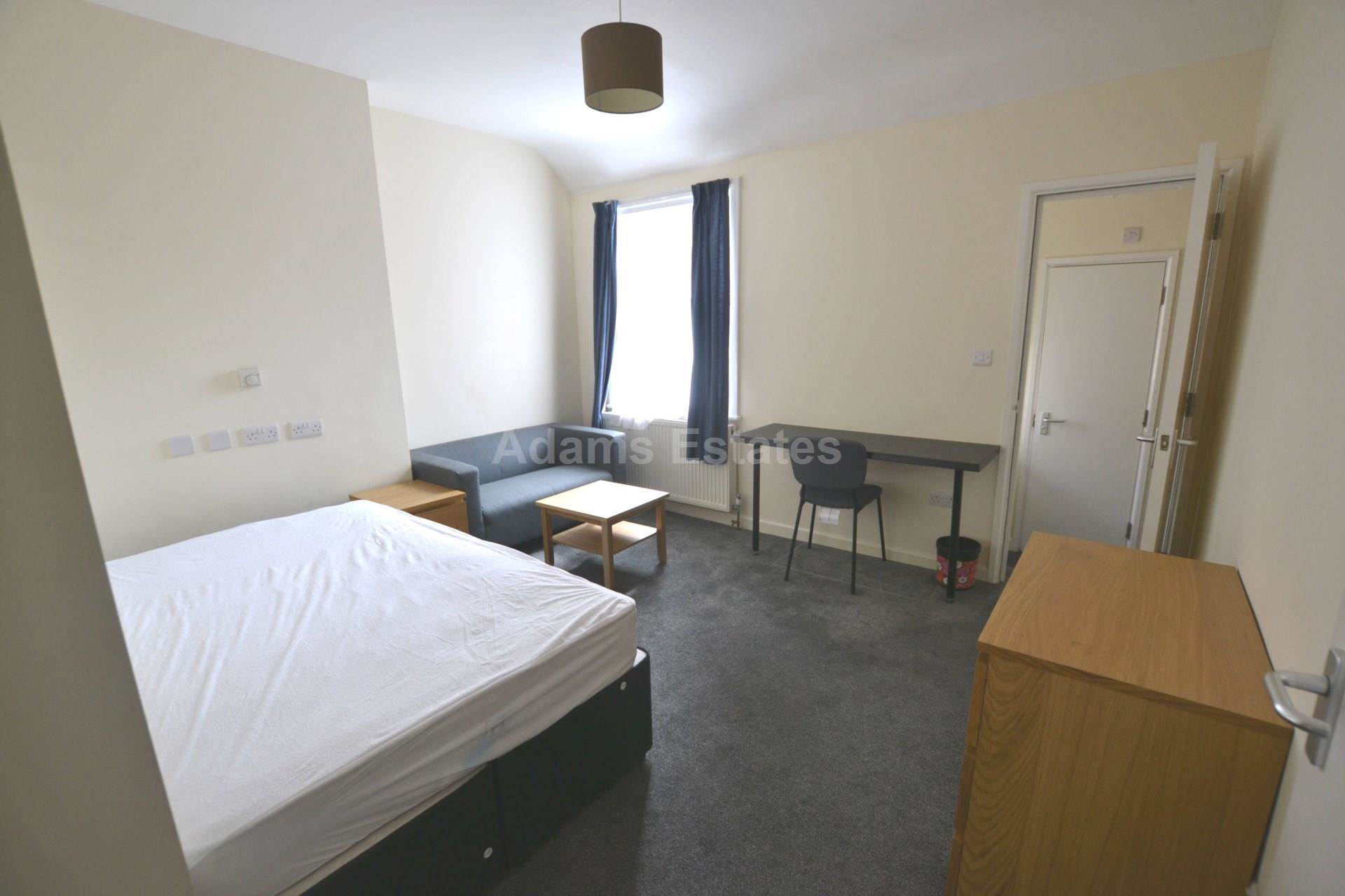 1 bed Studio for rent in Reading. From Student Holmes - University Office